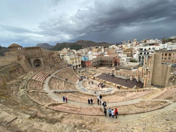 Visita al teatro romano de Cartagena