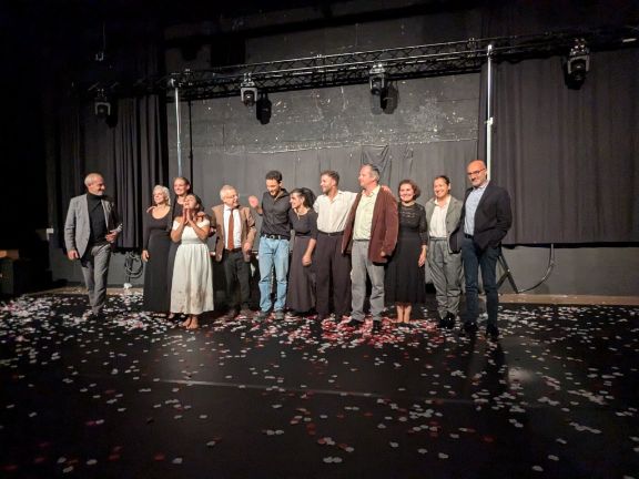 Foto de grupo final con el director de la Sección y el Proviseur del Lycée