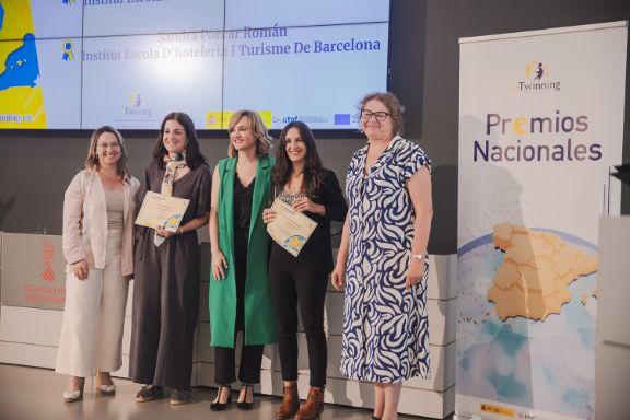 'Planet Chef', María Cristina González García y Sandra Porcar Román (Institut Escola D'hosteleria i Turisme, Cataluña)