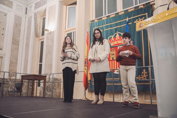 Bruno Soler, Mara Sánchez y Lucía González