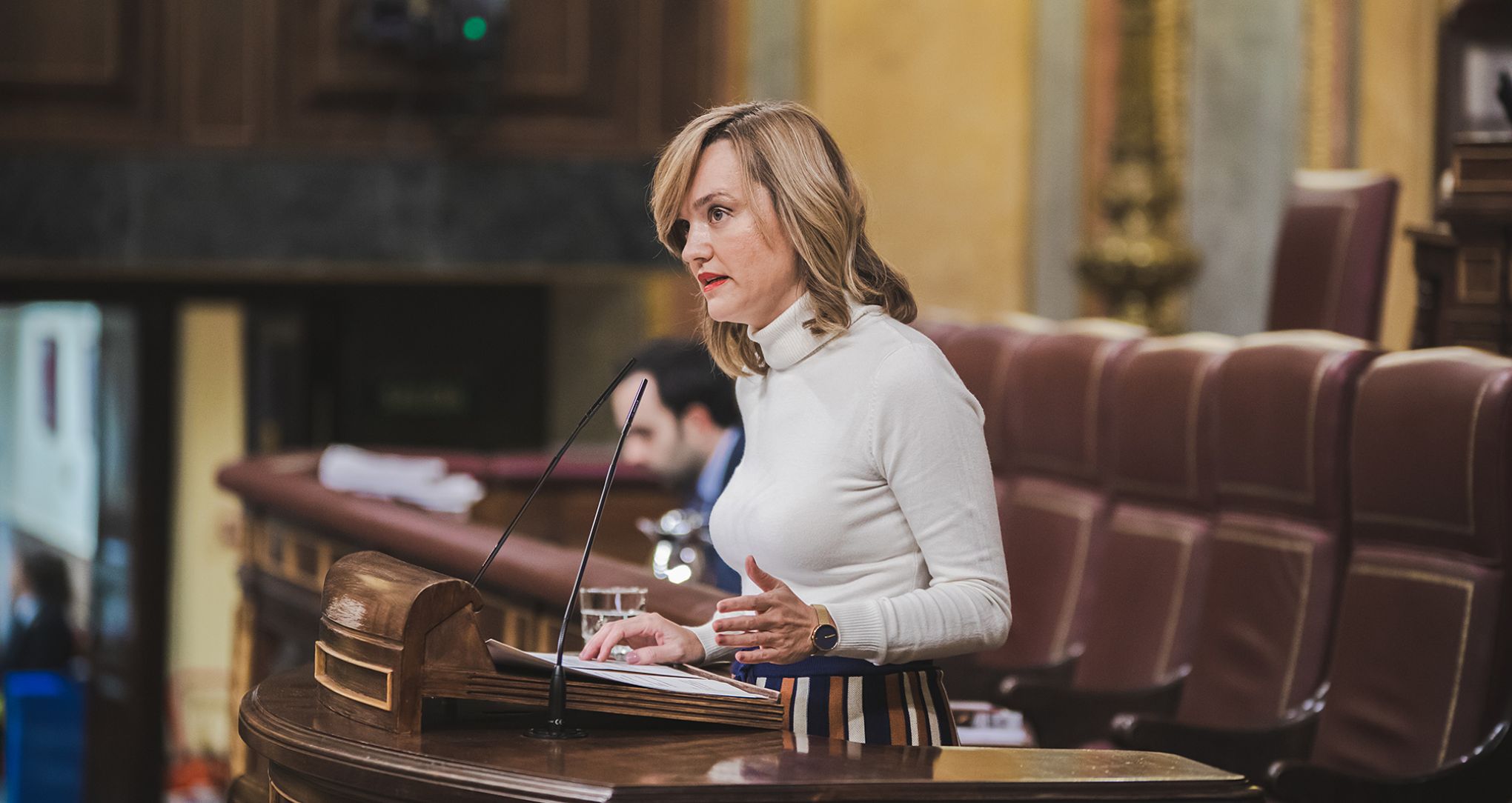 La ministra Pilar Alegría durante su intervención en el Congreso