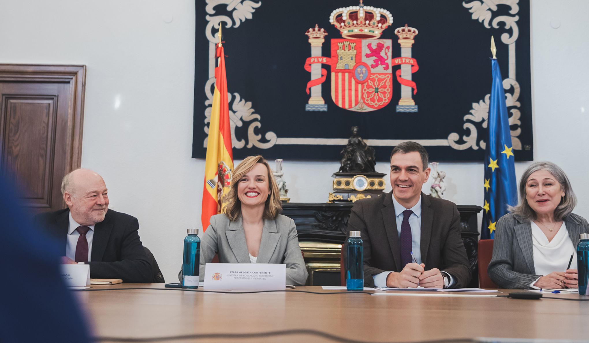 El presidente del Gobierno y la ministra de Educación en la reunión del Consejo Escolar del Estado