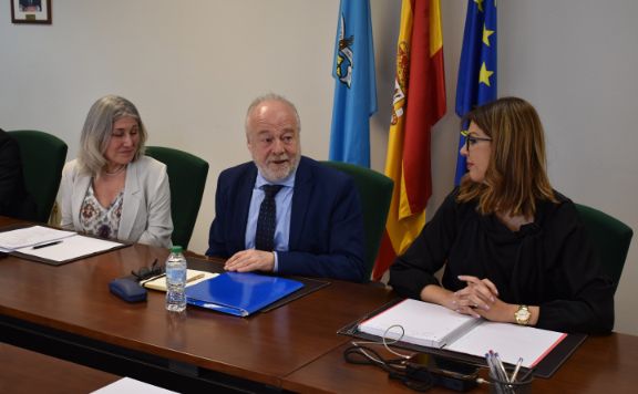 El secretario de Estado de Educación durante su intervención en la comisión permanente del Consejo Escolar del Estado