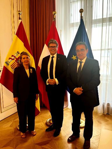 Reunión con Ministro de Educación austríaco