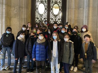 Excursión visita al Museo del Louvre. Atenas en París. 