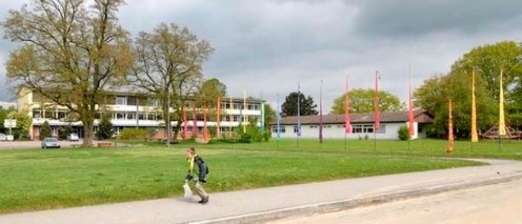 Colegio Hard de Langenthal. Imagen exterior