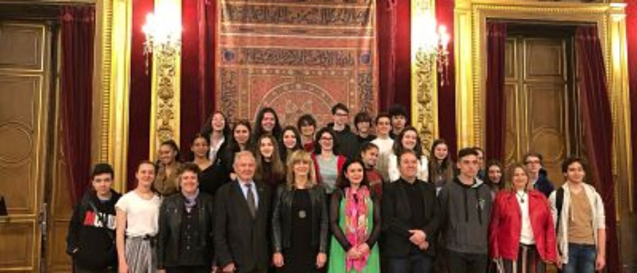 Recepción de los alumnos del ALCE en el Palacio de Navarra