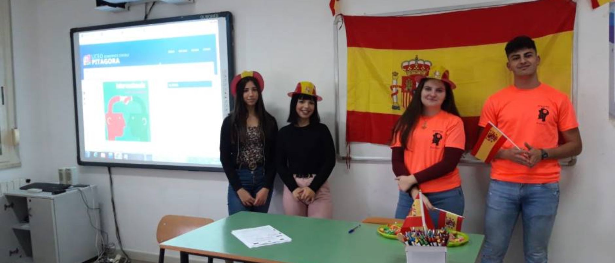 Alumnos de la sección en el Open Day