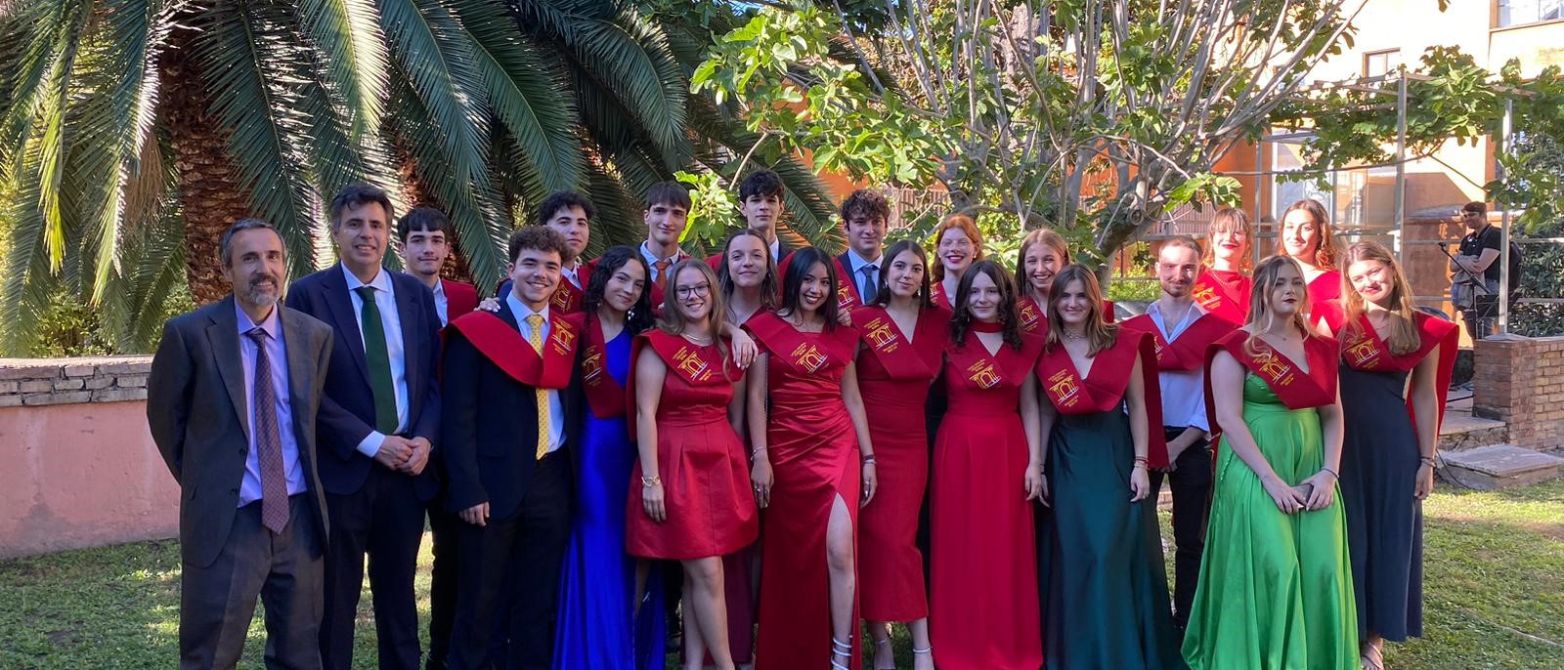 Graduación Alumnos de Segundo de Bachillerato Liceo Español Cervantes