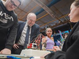 El secretario de Estado, José Manuel Bar, visita el Encuentro Estatal de Robótica Educativa ‘Robocampeones 2024’